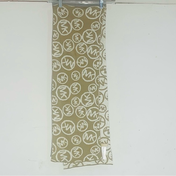 Michael Kors Beige and White Scarf - Picture 1 of 7